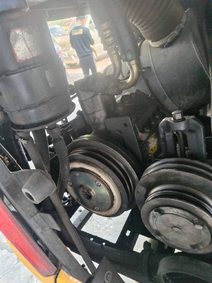 Bus AC clutch not engaging
