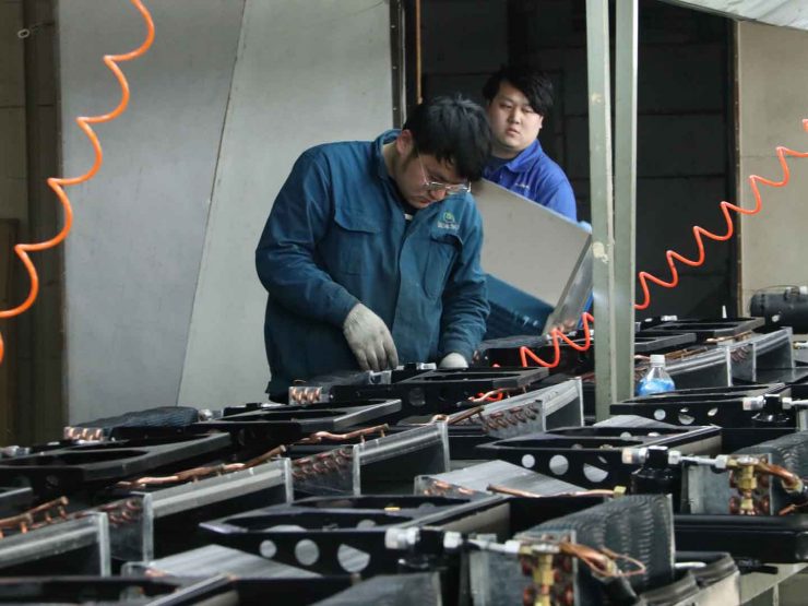 how to recharge auto ac